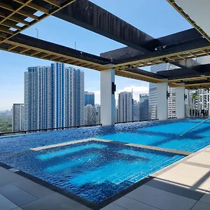 https://the-residences-at-bcct.angeleshotels.net